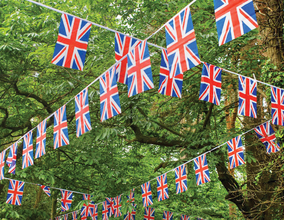 STRING PENNANT FLAGS